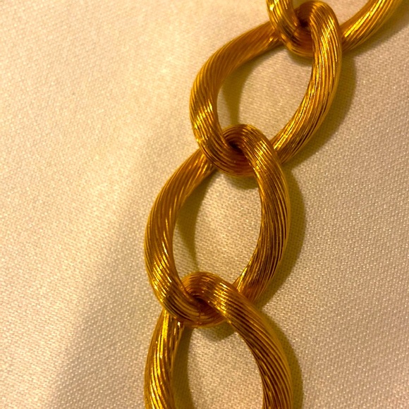 Christian Dior Gold Luxury Necklace  & Earring Set - Picture 6 of 8